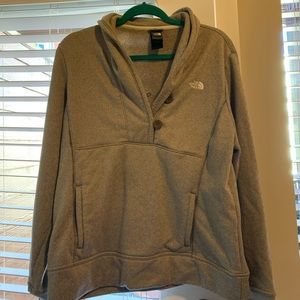 Women’s North Face Pullover